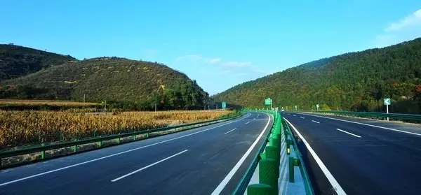 �ຣ������ٹ�·